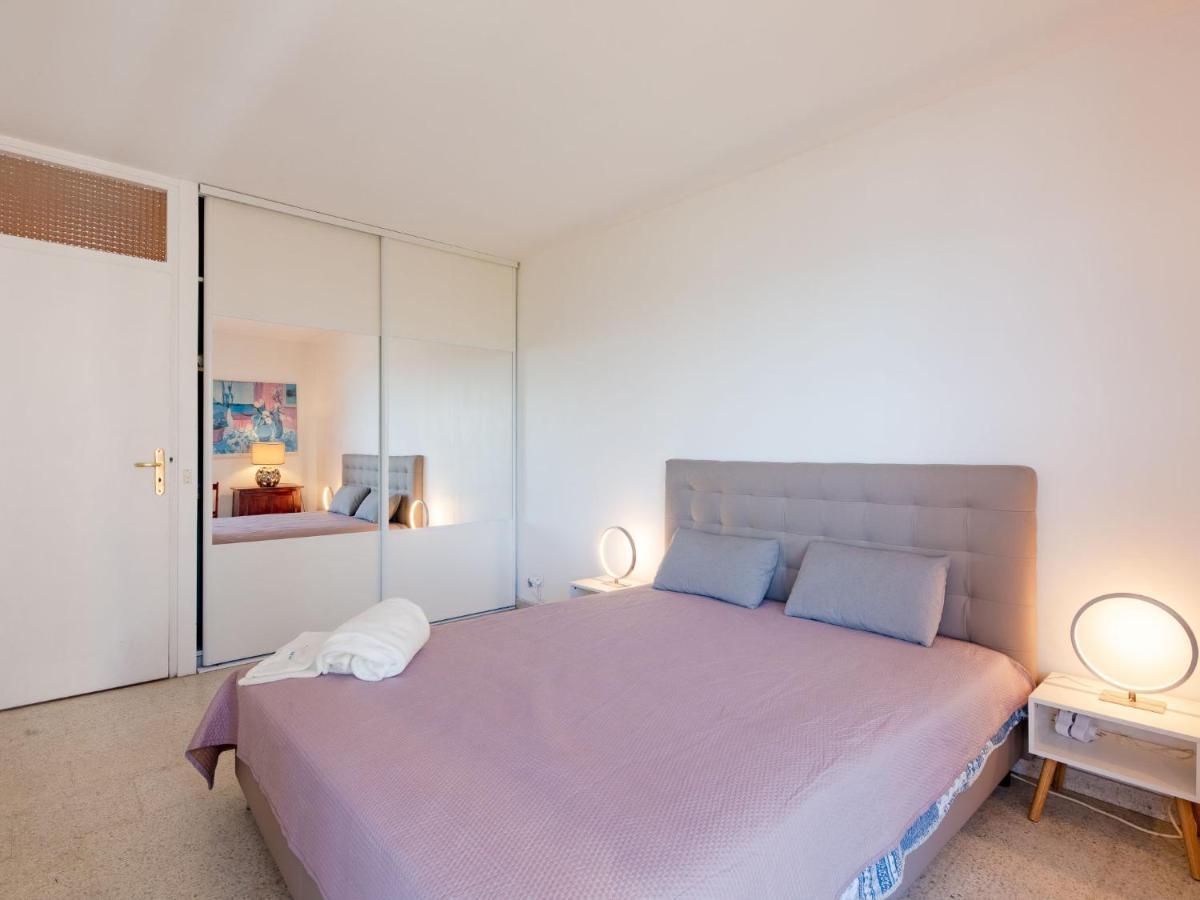 Apartment Le Mediterranee-1 By Interhome Fréjus Exteriér fotografie